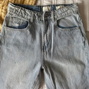 91’ COTTON ON Vintage wedgie Mom jeans